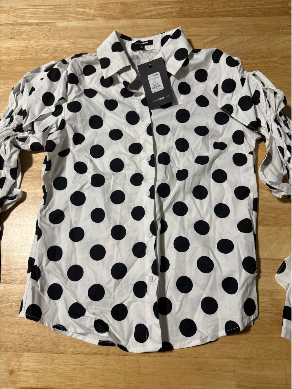 Fashion Nova In the Spotlight Polka Dot Button Down Top Small NWT